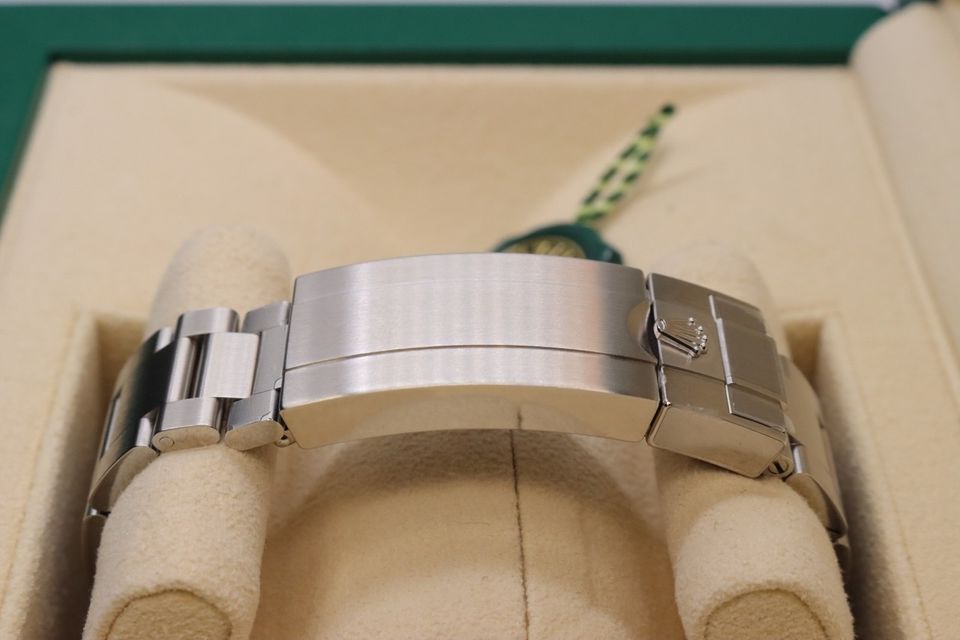 Rolex Submariner Starbucks Image 3